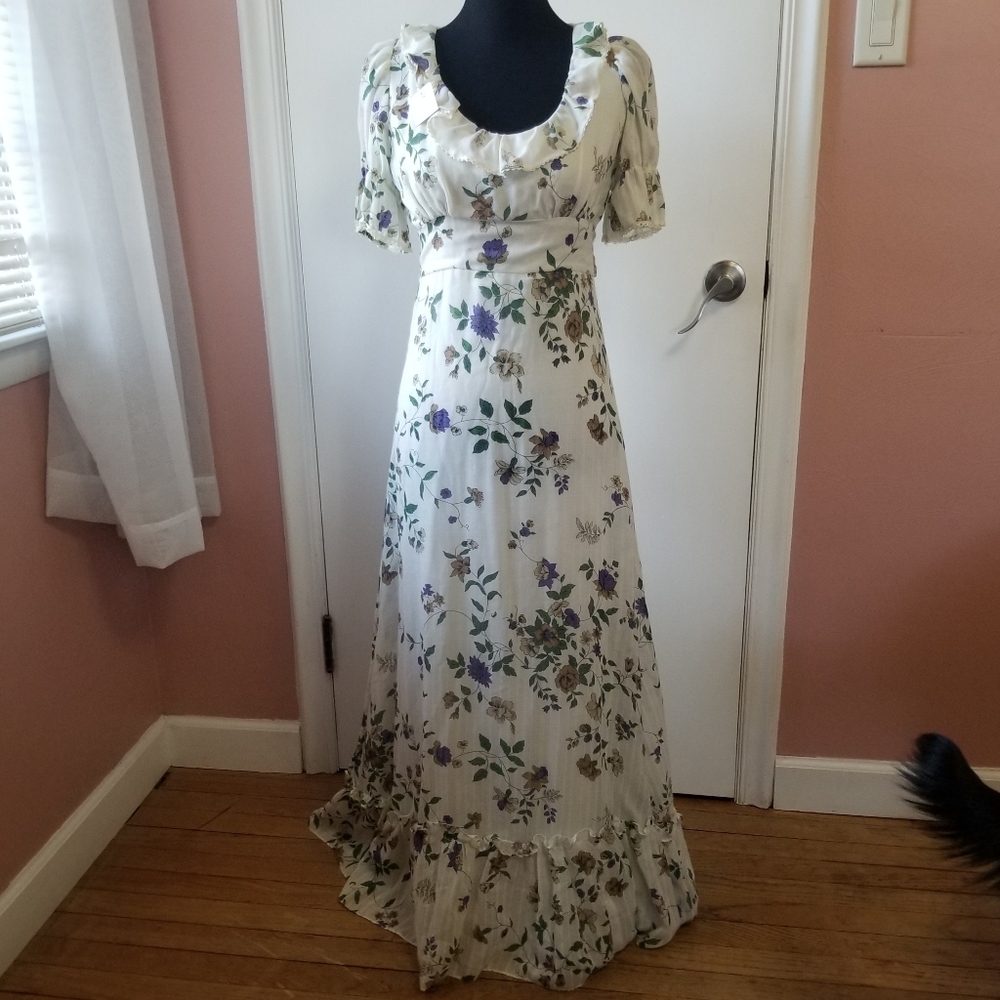Vintage 70s Cottagecore Puff Sleeve Boho Floral Maxi Dress. S/M - Picture 2 of 11